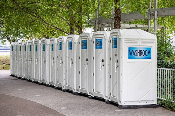 Best Portable restroom trailer rental  in South Roxana, IL