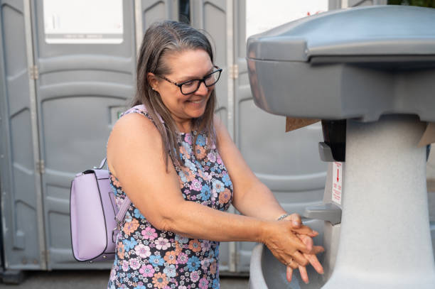 Best Wedding porta potty rental  in South Roxana, IL